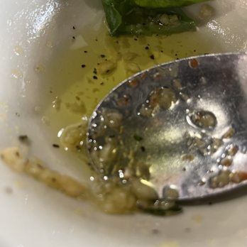 Luigis Italian Cafe - Olive oil and garlic had to pay for it but very very well worth it - Italian Near Me - Quinlan, Texas