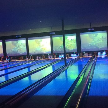 Lucky Strike Orange - Bowling Near Me - Orange, California Lucky Strike Orange - Bowling Near Me - Orange, California
