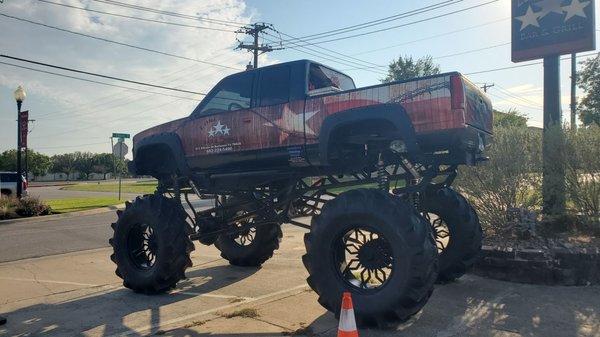 Lone Star Bar & Grill