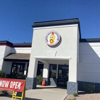 Dave's Hot Chicken - Chicken Shop Near Me - Gilbert, Arizona Dave's Hot Chicken - Chicken Shop Near Me - Gilbert, Arizona