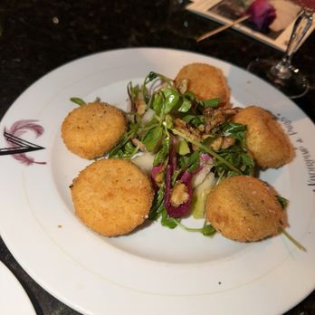 Vanderpump A Paris - Famous goat cheese cakes.. rich but delicious! - French Near Me - Las Vegas, Nevada Vanderpump A Paris - Famous goat cheese cakes.. rich but delicious! - French Near Me - Las Vegas, Nevada