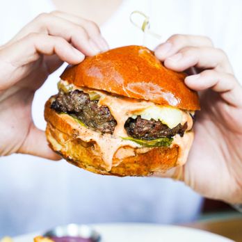 MESSHALL - Mess Burger - Breakfast & Brunch Near Me - Los Angeles, California MESSHALL - Mess Burger - Breakfast & Brunch Near Me - Los Angeles, California