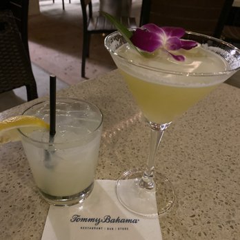 Tommy Bahama Marlin Bar - Tasty Drinks! Vodka Lemonade and Pineapple Paradiso Martini - Seafood Near Me - Estero, Florida Tommy Bahama Marlin Bar - Tasty Drinks! Vodka Lemonade and Pineapple Paradiso Martini - Seafood Near Me - Estero, Florida