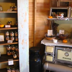 Terra Beata Cranberry Farms - The shop