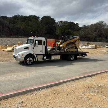 Pro Tow - Moving equipment from job sites - Towing Near Me - New Braunfels, Texas