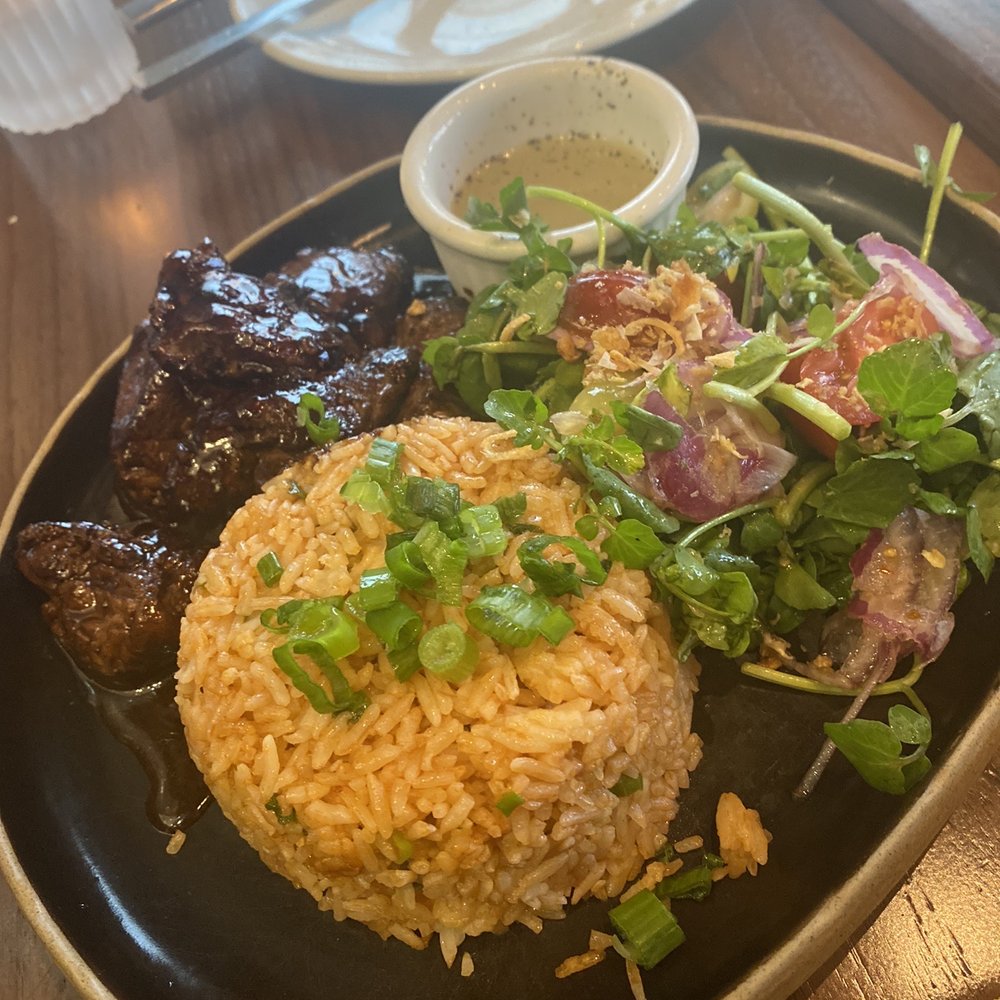 Little Sister - Shaky Shaky Beef - Vietnamese Near Me - El Segundo, California Little Sister - Shaky Shaky Beef - Vietnamese Near Me - El Segundo, California