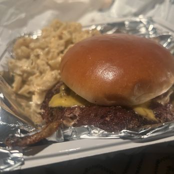 Smash That - Burgers Near Me - Buffalo, New York Smash That - Burgers Near Me - Buffalo, New York