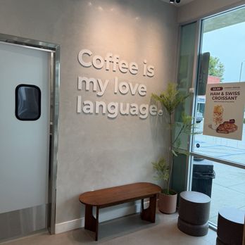 Da Vien Coffee - Waiting area - Coffee & Tea Near Me - Alhambra, California