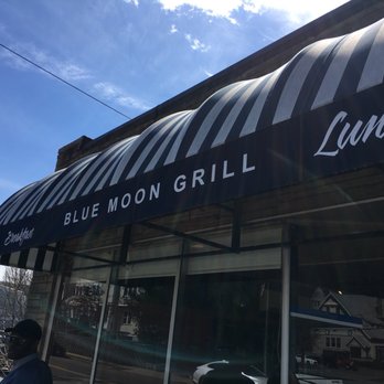 Blue Moon Grill - Breakfast & Brunch Near Me - Wakefield, Massachusetts