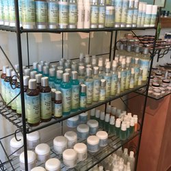 Daniela's exclusive line of products specially designed to clear Adult Acne while providing Anti-Aging benefits with no breakouts!