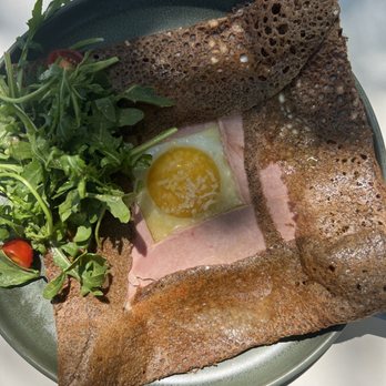 Le Marais Bakery - Crepe complete - Coffee & Tea Near Me - Mill Valley, California