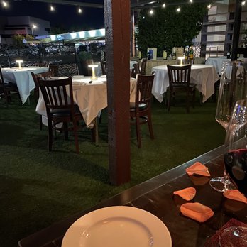 Tarbell's - Outside patio at night (each table has a personal heater) - New American Near Me - Phoenix, Arizona