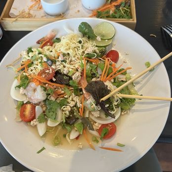 Barn Thai Restaurant - Mama yum plate - Thai Near Me - Shelton, Connecticut