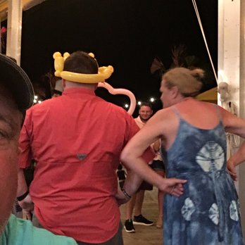 LuLu's Destin - Annoying balloon clown. - Seafood Near Me - Destin, Florida