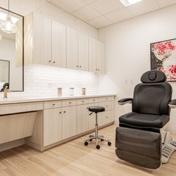 Tarik Madni, MD - Exam Room used for consultations, injections or procedures done by plastic surgeon Dr. Jason K Potter or other members of the A|S Team