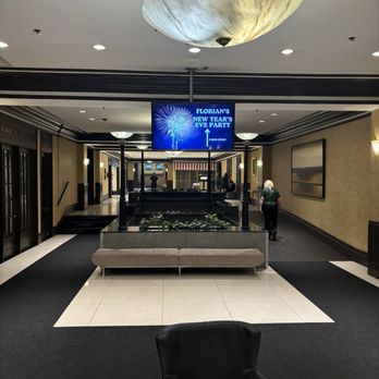 Plaza Volare - Party & Event Planning Near Me - Saint-Laurent, Quebec Plaza Volare - Party & Event Planning Near Me - Saint-Laurent, Quebec