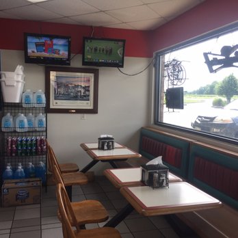 Sunoco Newark Station, MD - Several booths to enjoy your food (no alcohol), and some TV sets as well. Purified water and foam coolers are available. (7/25/2017) - Gas Stations Near Me - Newark, Maryland