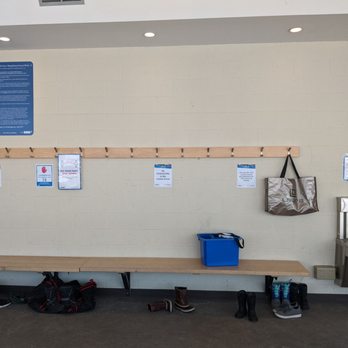 McCowan District Park - Inside the changing room - Parks Near Me - Toronto, Ontario McCowan District Park - Inside the changing room - Parks Near Me - Toronto, Ontario