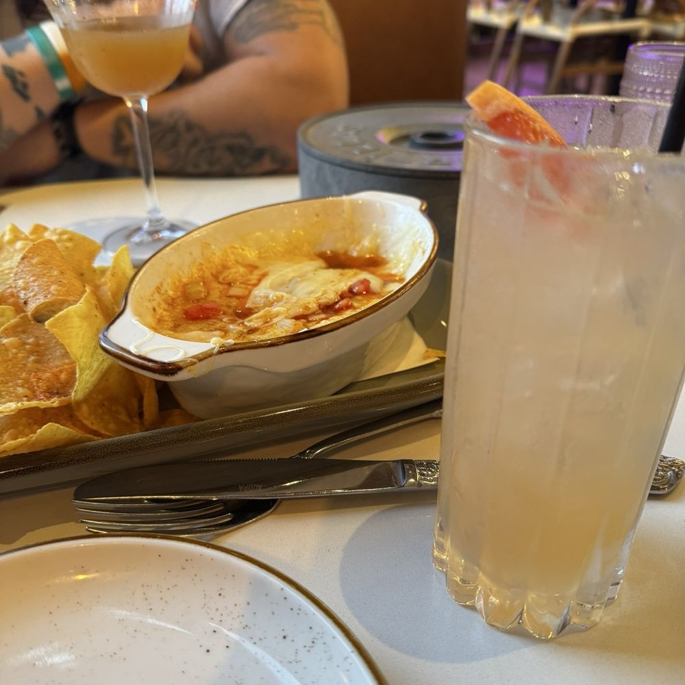 Mexican Oak - Queso fundido and the paloma - Mexican Near Me - Denton, Texas Mexican Oak - Queso fundido and the paloma - Mexican Near Me - Denton, Texas