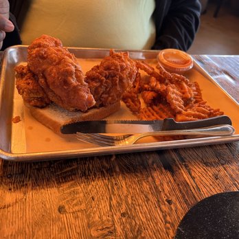 The Cookshack - Chicken Tender - American Near Me - Webster, Texas