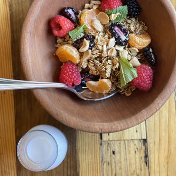 Forêt FLG - Granola - - Breakfast & Brunch Near Me - Flagstaff, Arizona