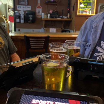 Slate Street Billards - Hand held trivia device, use for free! - Pool Halls Near Me - Rio Rancho, New Mexico