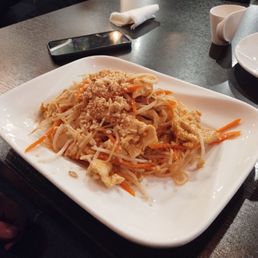 Chicken Pad Thai Chicken Pad Thai