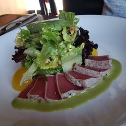 Yellowfin tuna salad with cilantro ginger dressing