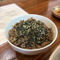 Mini pork dupbop (pork over rice) Mini pork dupbop (pork over rice)