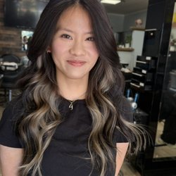 QT Salon
