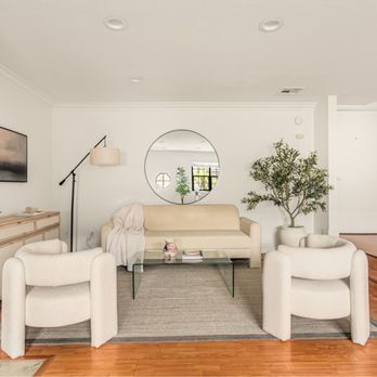 Caliza & Veta - Home Staging Near Me - Downey , California