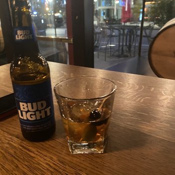 Bourbon On Rye - Old Fashioned - American Near Me - Lexington, Kentucky