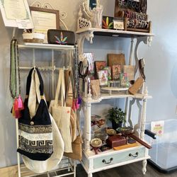Carolina Hemp Hut - Hillsborough - Gifts for everyone.