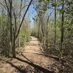 Lions Den Gorge Nature Preserve