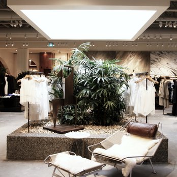 Aritzia - Women's Clothing Near Me - Toronto, Ontario Aritzia - Women's Clothing Near Me - Toronto, Ontario
