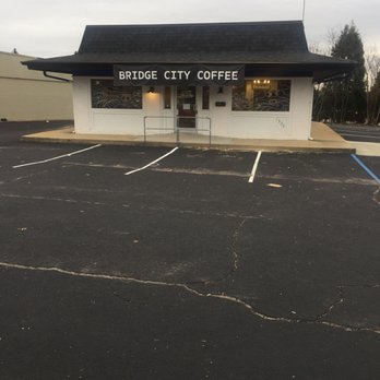 Bridge City Coffee - Wade Hampton Blvd - Coffee Roasteries Near Me - Greenville, South Carolina