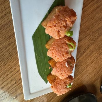 Taisho - Spicy tuna crispy rice - Sushi Bars Near Me - Sherman Oaks, California