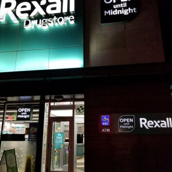 Rexall - Storefront at night - Pharmacy Near Me - Toronto, Ontario