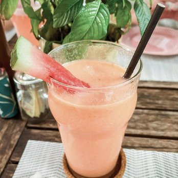 La Social - Fruit Smoothie - Breakfast & Brunch Near Me - Miami, Florida