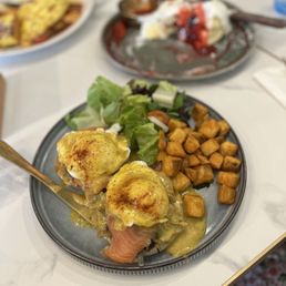 Smoked Salmon Benedict
