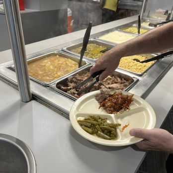 Ralph's Barbecue - Excellent buffet, including chicken, barbecue pork barbecue, southern prepared vegetables, fried chicken and Love! - Barbeque Near Me - Weldon, North Carolina Ralph's Barbecue - Excellent buffet, including chicken, barbecue pork barbecue, southern prepared vegetables, fried chicken and Love! - Barbeque Near Me - Weldon, North Carolina