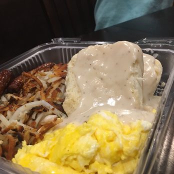 Bayside Cafe - English muffin with house sauce, scrambled eggs, sausages, and hash! Eat fast or the hash will get soggy! - Coffee & Tea Near Me - San Francisco, California