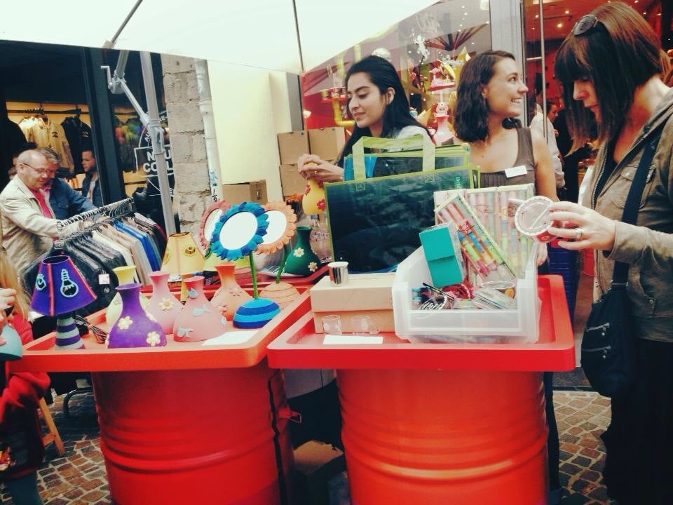 PYLONES Updated September 2024 14 Photos & 18 Reviews 18 rue de