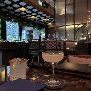 Mott 32 - Chinese Near Me - Toronto, Ontario