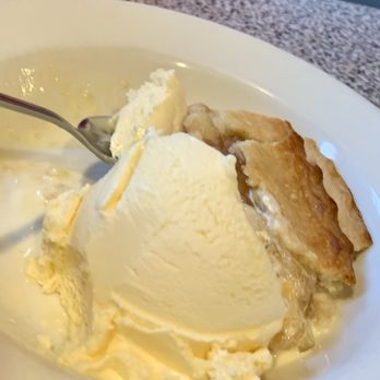 5 & Diner - Apple Pie a la Mode - Diners Near Me - Phoenix, Arizona