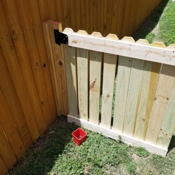 RG Bear Handyman - Dog Run door - Handyman Near Me - San Antonio, Texas RG Bear Handyman - Dog Run door - Handyman Near Me - San Antonio, Texas