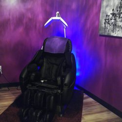 Dreamwave (full body massage chair), and red light facial!