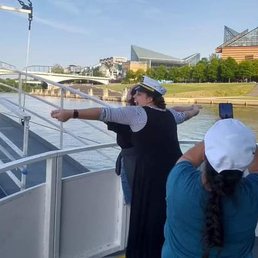 We're on a boat! We're on a boat!