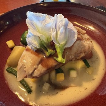 JO2 Natural Cuisine - Seared ahi - Asian Fusion Near Me - Kapaa, Hawaii