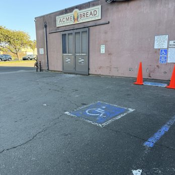 Acme Bread Company - Parking lot and to-go order pick up area. There's more parking in the back! - Bakeries Near Me - Berkeley, California Acme Bread Company - Parking lot and to-go order pick up area. There's more parking in the back! - Bakeries Near Me - Berkeley, California